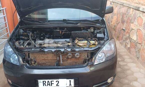 Buy Used Toyota Avensis Black Car in Gicumbi in Rwanda Buy Used Toyota Avensis Black Car in Gicumbi in Rwanda