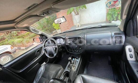 Buy Used Ford Mainline Other Car in Gicumbi in Rwanda Buy Used Ford Mainline Other Car in Gicumbi in Rwanda