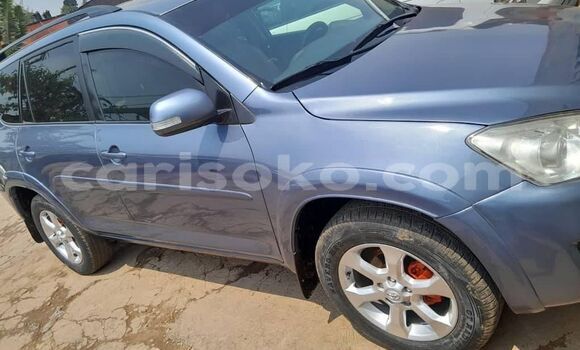 Acheter Occasion Voiture Toyota RAV4 Autre à Gasarenda, Rwanda Acheter Occasion Voiture Toyota RAV4 Autre à Gasarenda, Rwanda