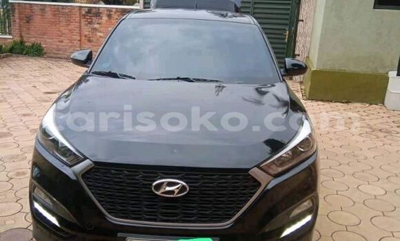 Acheter Occasion Voiture Hyundai Tucson Noir à Gasarenda, Rwanda Acheter Occasion Voiture Hyundai Tucson Noir à Gasarenda, Rwanda