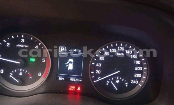 Acheter Occasion Voiture Hyundai Tucson Noir à Gasarenda, Rwanda Acheter Occasion Voiture Hyundai Tucson Noir à Gasarenda, Rwanda