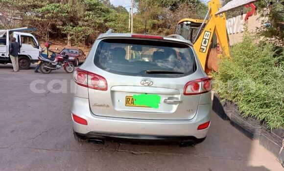 Acheter Occasion Voiture Hyundai Santa Fe Autre à Gikongoro, Gikongoro Acheter Occasion Voiture Hyundai Santa Fe Autre à Gikongoro, Gikongoro