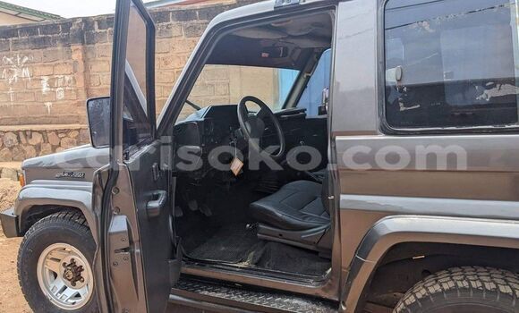Acheter Occasion Voiture Toyota Land Cruiser Autre à Gasarenda, Rwanda Acheter Occasion Voiture Toyota Land Cruiser Autre à Gasarenda, Rwanda