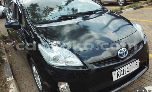 Sayi Na hannu Toyota Prius Noir Mota in Gikongoro a Gikongoro Sayi Na hannu Toyota Prius Noir Mota in Gikongoro a Gikongoro