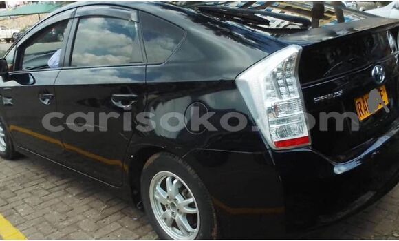 Sayi Na hannu Toyota Prius Noir Mota in Gikongoro a Gikongoro Sayi Na hannu Toyota Prius Noir Mota in Gikongoro a Gikongoro