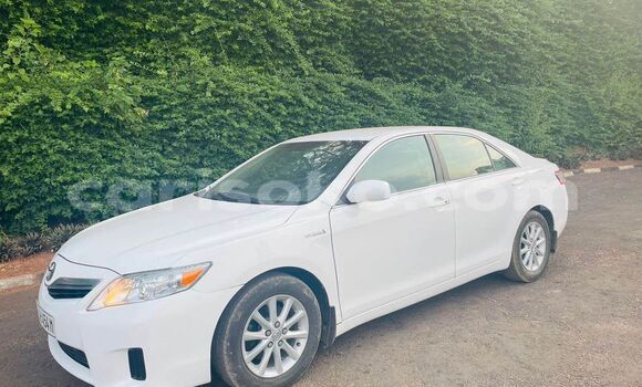 Acheter Occasion Voiture Toyota Camry White à Gikongoro, Gikongoro Acheter Occasion Voiture Toyota Camry White à Gikongoro, Gikongoro