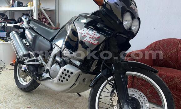 Acheter Occasion Moto Honda CRF Noir à Kigali, Rwanda