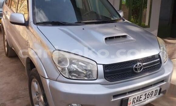 Sayi Na hannu Toyota RAV4 Autre Mota in Kigali a Rwanda Sayi Na hannu Toyota RAV4 Autre Mota in Kigali a Rwanda