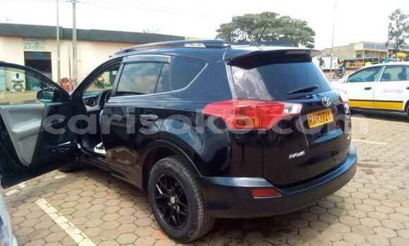 Sayi Na hannu Toyota RAV4 Autre Mota in Kigali a Rwanda Sayi Na hannu Toyota RAV4 Autre Mota in Kigali a Rwanda