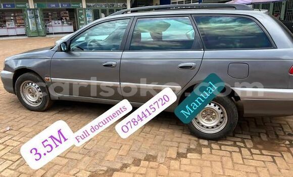 Acheter Occasion Voiture Toyota Avensis Autre à Kigali, Rwanda Acheter Occasion Voiture Toyota Avensis Autre à Kigali, Rwanda
