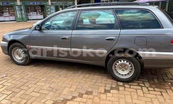 Acheter Occasion Voiture Toyota Avensis Autre à Kigali, Rwanda Acheter Occasion Voiture Toyota Avensis Autre à Kigali, Rwanda