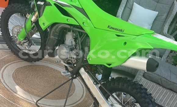 Acheter Occasion Moto Kawasaki KX 85 Vert à Kigali, Rwanda Acheter Occasion Moto Kawasaki KX 85 Vert à Kigali, Rwanda