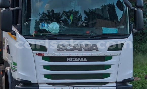 Acheter Occasion Utilitaire Scania Irizar White à Kigali, Rwanda