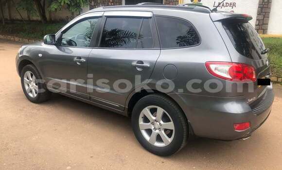 Acheter Occasion Voiture Hyundai Santa Fe Autre à Kigali, Rwanda Acheter Occasion Voiture Hyundai Santa Fe Autre à Kigali, Rwanda