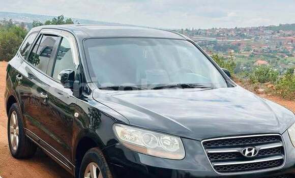 اشتري مستعمل Hyundai Grand Starex Autre سيارة في Kigali في Rwanda