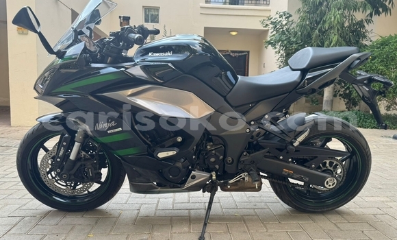 Acheter Occasion Moto Kawasaki Ninja Noir à Kigali, Rwanda Acheter Occasion Moto Kawasaki Ninja Noir à Kigali, Rwanda