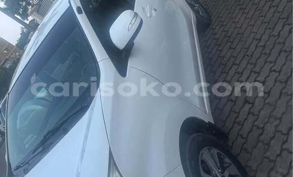 Sayi Na hannu Toyota Avanza Autre Mota in Kigali a Rwanda Sayi Na hannu Toyota Avanza Autre Mota in Kigali a Rwanda