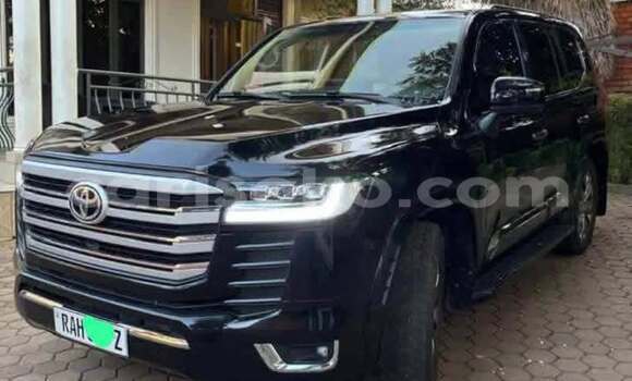 Buy Used Toyota Land Cruiser Prado Other Car in Kigali in Rwanda Buy Used Toyota Land Cruiser Prado Other Car in Kigali in Rwanda
