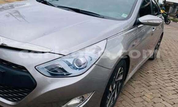 Buy Used Hyundai Sonata Other Car in Kigali in Rwanda Buy Used Hyundai Sonata Other Car in Kigali in Rwanda