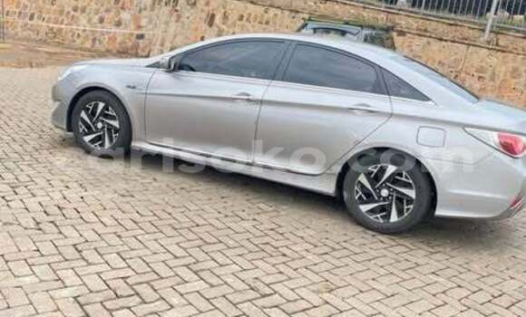 Buy Used Hyundai Sonata Other Car in Kigali in Rwanda Buy Used Hyundai Sonata Other Car in Kigali in Rwanda