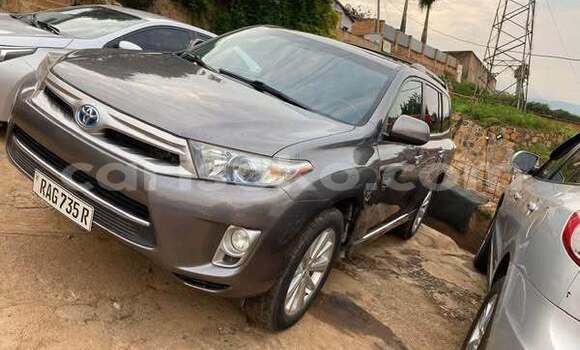 Buy Used Toyota Highlander Other Car in Kigali in Rwanda Buy Used Toyota Highlander Other Car in Kigali in Rwanda