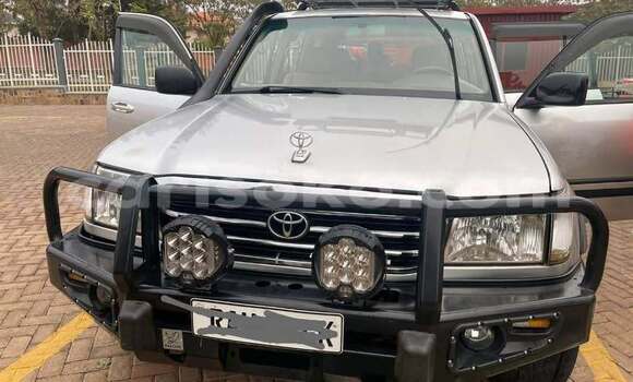 Buy Used Toyota Land Cruiser Prado Other Car in Kigali in Rwanda Buy Used Toyota Land Cruiser Prado Other Car in Kigali in Rwanda