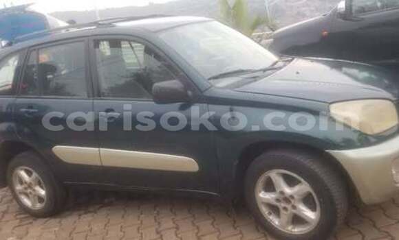 Acheter Occasion Voiture Toyota RAV4 Bleu à Kigali, Rwanda Acheter Occasion Voiture Toyota RAV4 Bleu à Kigali, Rwanda