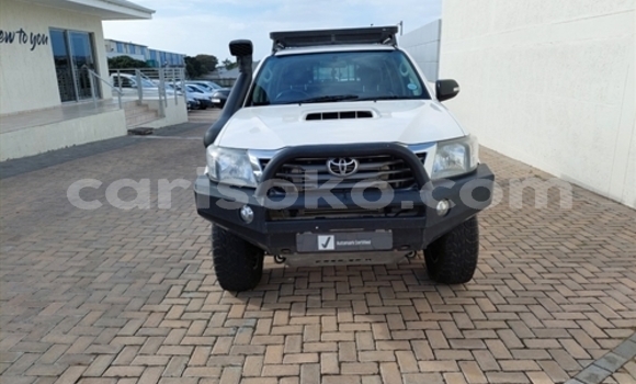 Buy Used Toyota Hilux White Car in Kigali in Rwanda Buy Used Toyota Hilux White Car in Kigali in Rwanda