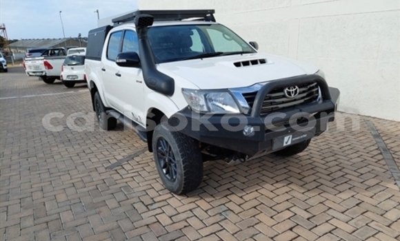 Buy Used Toyota Hilux White Car in Kigali in Rwanda Buy Used Toyota Hilux White Car in Kigali in Rwanda