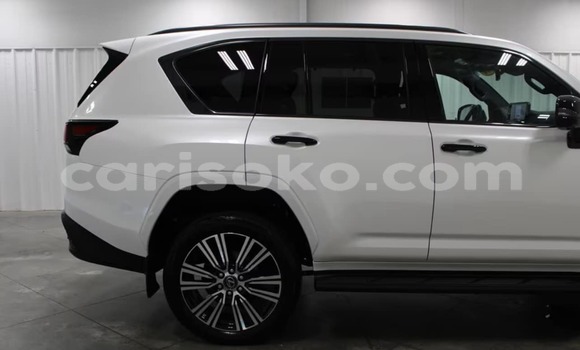 Buy Used Lexus LX White Car in Kibuye in Kibuye Buy Used Lexus LX White Car in Kibuye in Kibuye