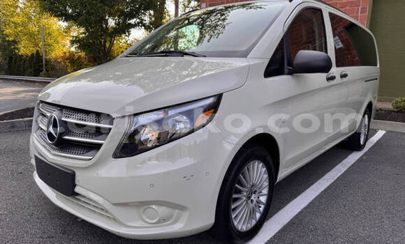 Buy Used Mercedes-Benz Vito White Car in Kigali in Rwanda Buy Used Mercedes-Benz Vito White Car in Kigali in Rwanda