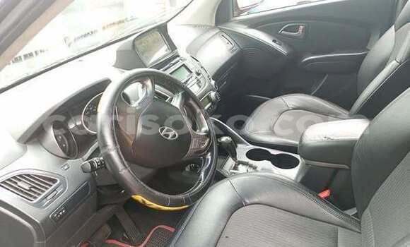 Acheter Occasion Voiture Toyota RAV4 Autre à Kigali, Rwanda Acheter Occasion Voiture Toyota RAV4 Autre à Kigali, Rwanda