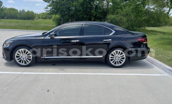 Acheter Occasion Voiture Lexus LS Bleu à Kigali, Rwanda Acheter Occasion Voiture Lexus LS Bleu à Kigali, Rwanda
