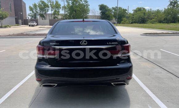 Acheter Occasion Voiture Lexus LS Bleu à Kigali, Rwanda Acheter Occasion Voiture Lexus LS Bleu à Kigali, Rwanda
