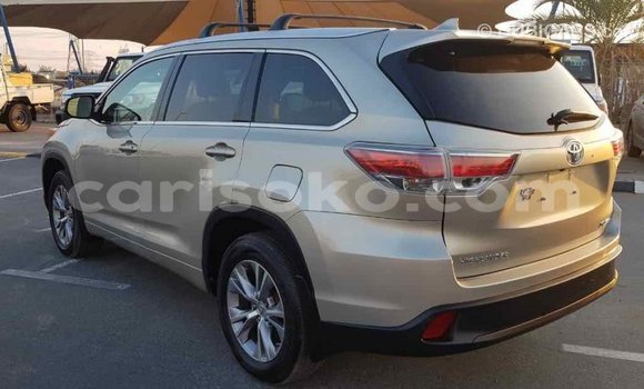 اشتري Imported Toyota Highlander Autre سيارة في Import - Dubai في Rwanda اشتري Imported Toyota Highlander Autre سيارة في Import - Dubai في Rwanda