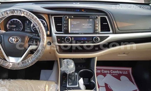 اشتري Imported Toyota Highlander Autre سيارة في Import - Dubai في Rwanda اشتري Imported Toyota Highlander Autre سيارة في Import - Dubai في Rwanda
