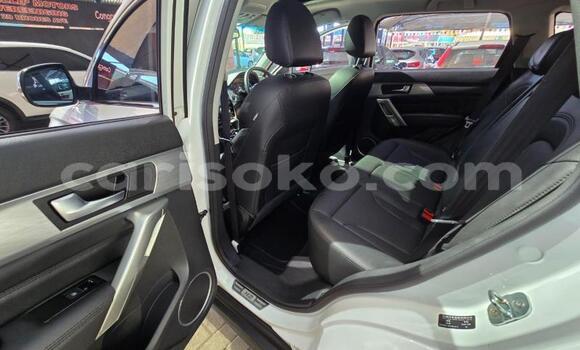 Acheter Occasion Voiture Haval H2 White à Kigali, Rwanda Acheter Occasion Voiture Haval H2 White à Kigali, Rwanda