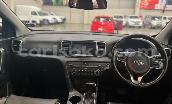 Acheter Occasion Voiture Kia Sportage Rouge à Kigali, Rwanda Acheter Occasion Voiture Kia Sportage Rouge à Kigali, Rwanda