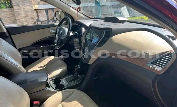 Acheter Occasion Voiture Hyundai Santa Fe Rouge à Gikongoro, Gikongoro Acheter Occasion Voiture Hyundai Santa Fe Rouge à Gikongoro, Gikongoro