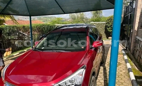 Acheter Occasion Voiture Hyundai Santa Fe Rouge à Gikongoro, Gikongoro Acheter Occasion Voiture Hyundai Santa Fe Rouge à Gikongoro, Gikongoro