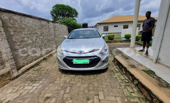 اشتري مستعمل Hyundai Sonata Autre سيارة في Gikongoro في Gikongoro اشتري مستعمل Hyundai Sonata Autre سيارة في Gikongoro في Gikongoro