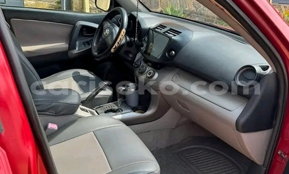 Sayi Na hannu Toyota RAV4 Rouge Mota in Kigali a Rwanda Sayi Na hannu Toyota RAV4 Rouge Mota in Kigali a Rwanda