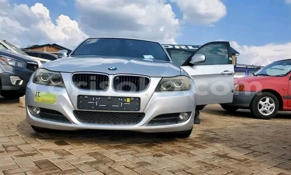 Sayi Na hannu BMW 327 Autre Mota in Kigali a Rwanda Sayi Na hannu BMW 327 Autre Mota in Kigali a Rwanda