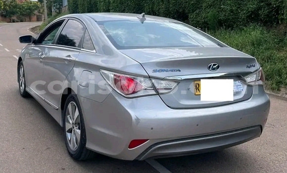 Sayi Na hannu Hyundai Sonata Autre Mota in Gikongoro a Gikongoro Sayi Na hannu Hyundai Sonata Autre Mota in Gikongoro a Gikongoro
