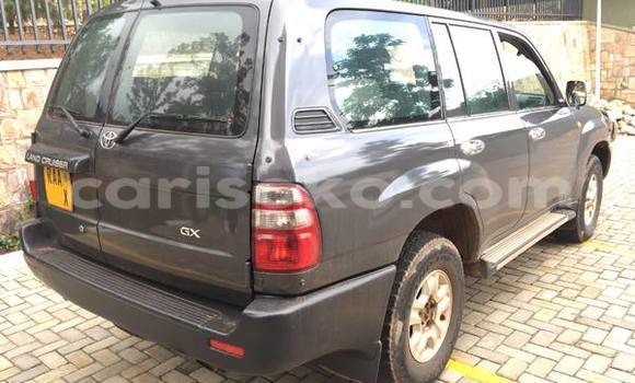 اشتري مستعمل Toyota Land Cruiser Noir سيارة في Gicumbi في Rwanda اشتري مستعمل Toyota Land Cruiser Noir سيارة في Gicumbi في Rwanda