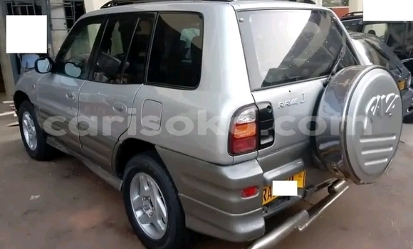 Sayi Na hannu Toyota RAV4 Autre Mota in Gikongoro a Gikongoro Sayi Na hannu Toyota RAV4 Autre Mota in Gikongoro a Gikongoro