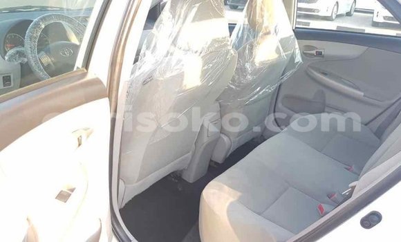 اشتري Imported Toyota Corolla Blanc سيارة في Import - Dubai في Rwanda اشتري Imported Toyota Corolla Blanc سيارة في Import - Dubai في Rwanda