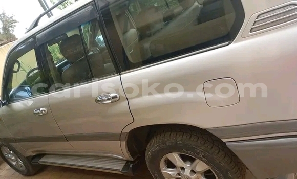 Sayi Na hannu Toyota Land Cruiser Autre Mota in Gikongoro a Gikongoro Sayi Na hannu Toyota Land Cruiser Autre Mota in Gikongoro a Gikongoro