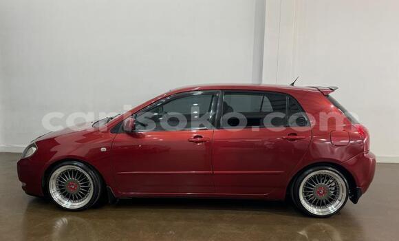 Acheter Occasion Voiture Toyota Runx Rouge à Kigali, Rwanda Acheter Occasion Voiture Toyota Runx Rouge à Kigali, Rwanda