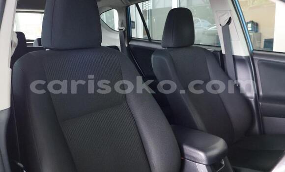 اشتري مستعمل Toyota RAV4 Bleu سيارة في Kigali في Rwanda اشتري مستعمل Toyota RAV4 Bleu سيارة في Kigali في Rwanda